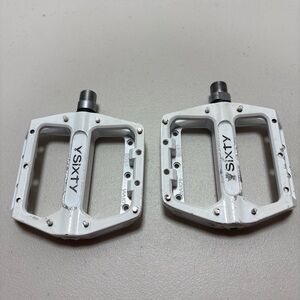 Sixty White Bicycle Pedals - Flat Platform Pair